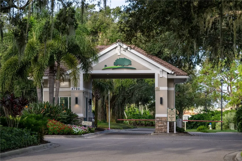 4602 Samoset Drive Sarasota FL 34241