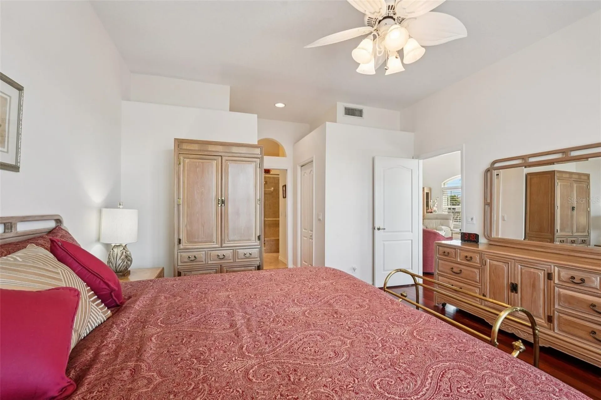 4602 Samoset Drive Sarasota FL 34241