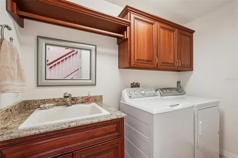 4602 Samoset Drive Sarasota FL 34241