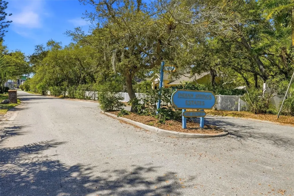 10785 Danielle Drive Largo FL 33774