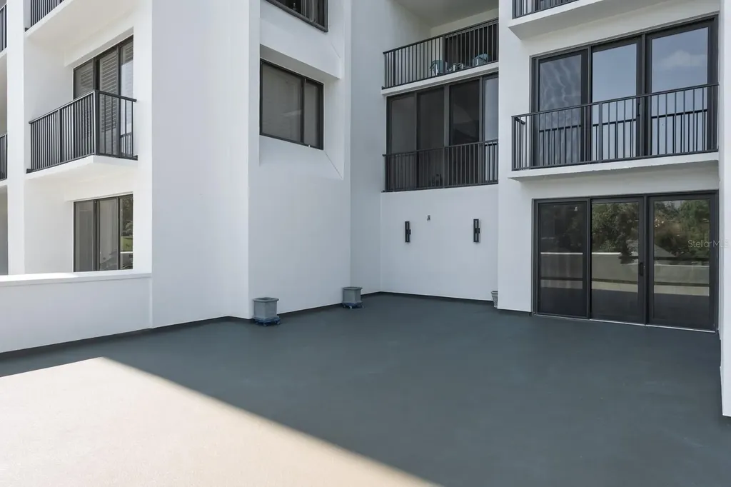 8 Belleview Boulevard Belleair FL 33756