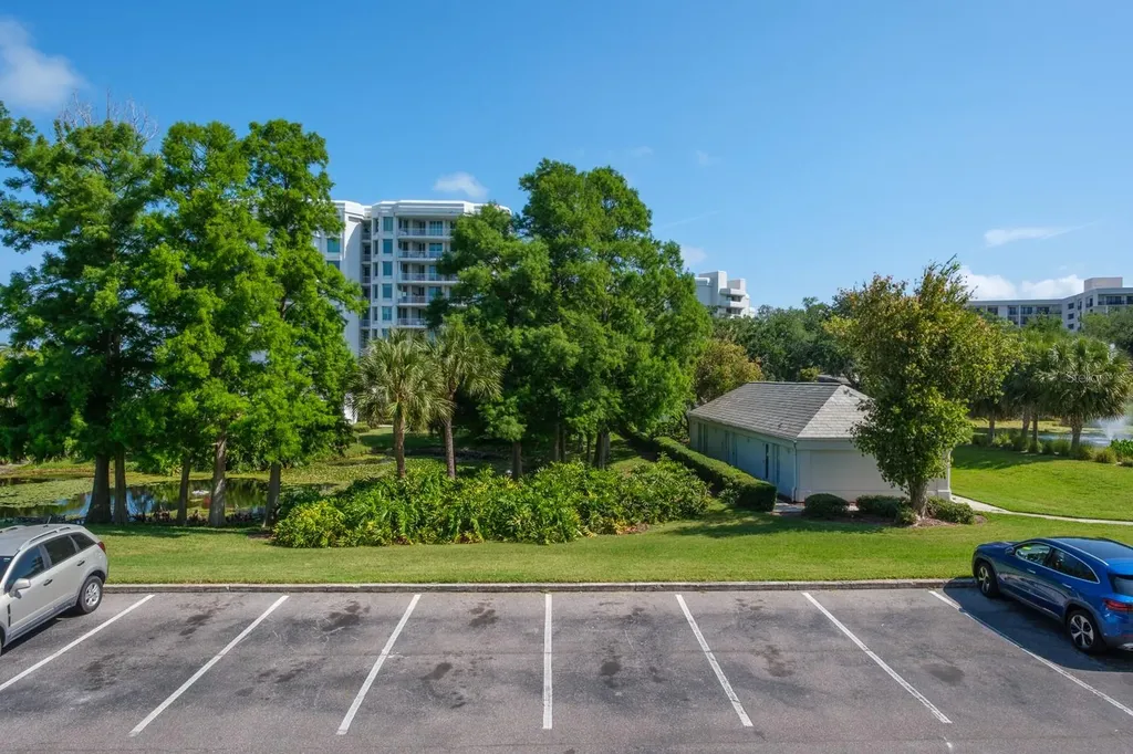 8 Belleview Boulevard Belleair FL 33756