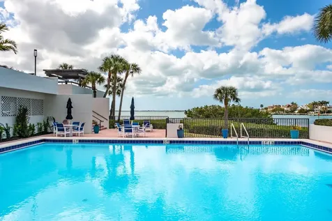 8 Belleview Boulevard Belleair FL 33756