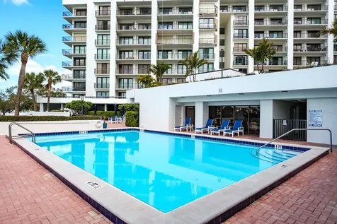 8 Belleview Boulevard Belleair FL 33756