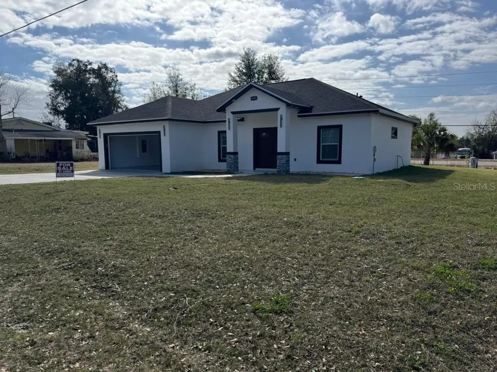 4090 SE 134th Place Belleview FL 34420