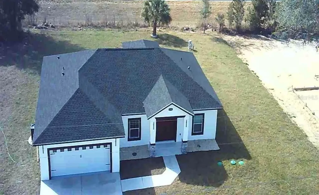 4090 SE 134th Place Belleview FL 34420