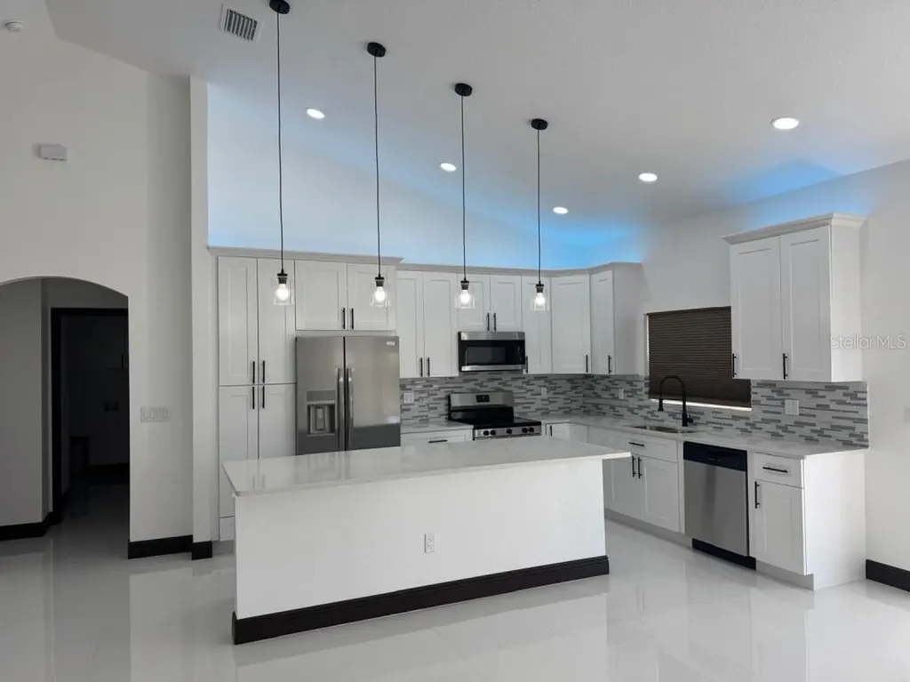 4090 SE 134th Place Belleview FL 34420