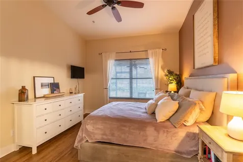 2116 Switch Grass Circle Ocoee FL 34761