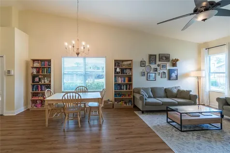 2116 Switch Grass Circle Ocoee FL 34761