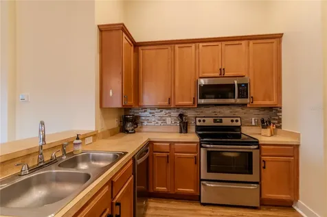 2116 Switch Grass Circle Ocoee FL 34761