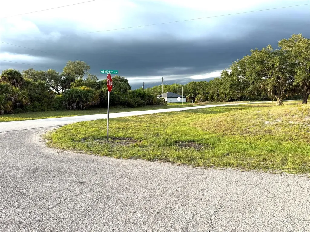 8010 Memory Circle Labelle FL 33935