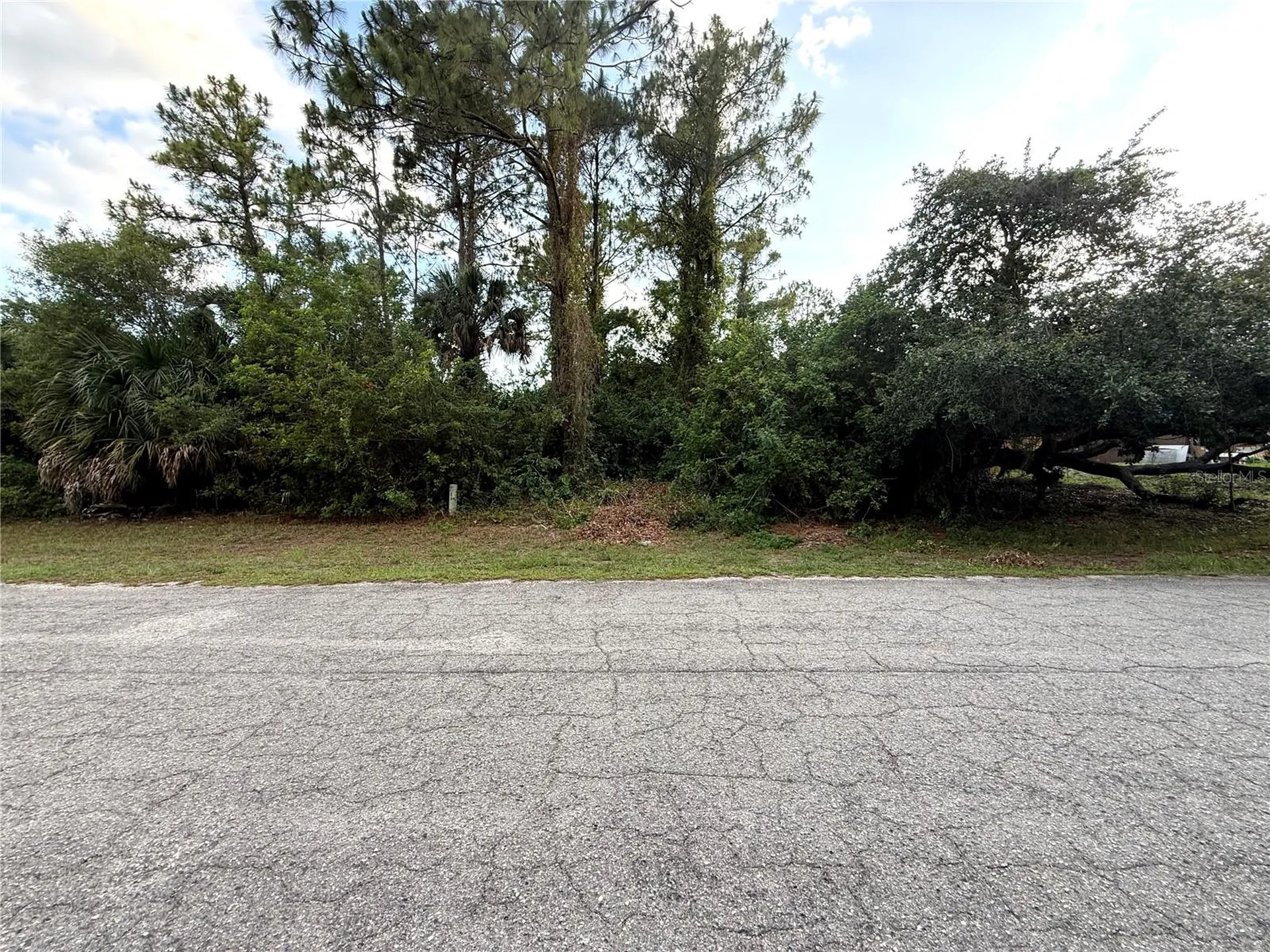 8010 Memory Circle Labelle FL 33935