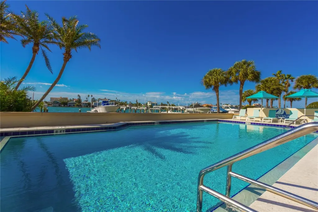 690 Island Way Clearwater Beach FL 33767
