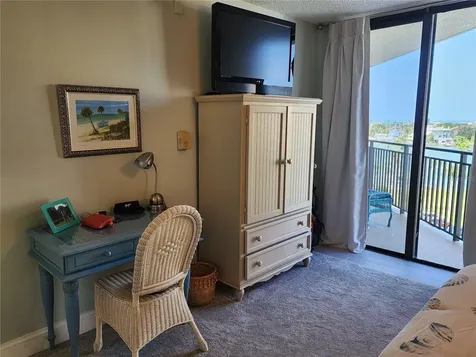 690 Island Way Clearwater Beach FL 33767