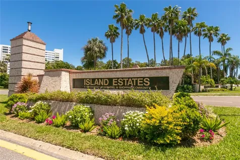 690 Island Way Clearwater Beach FL 33767