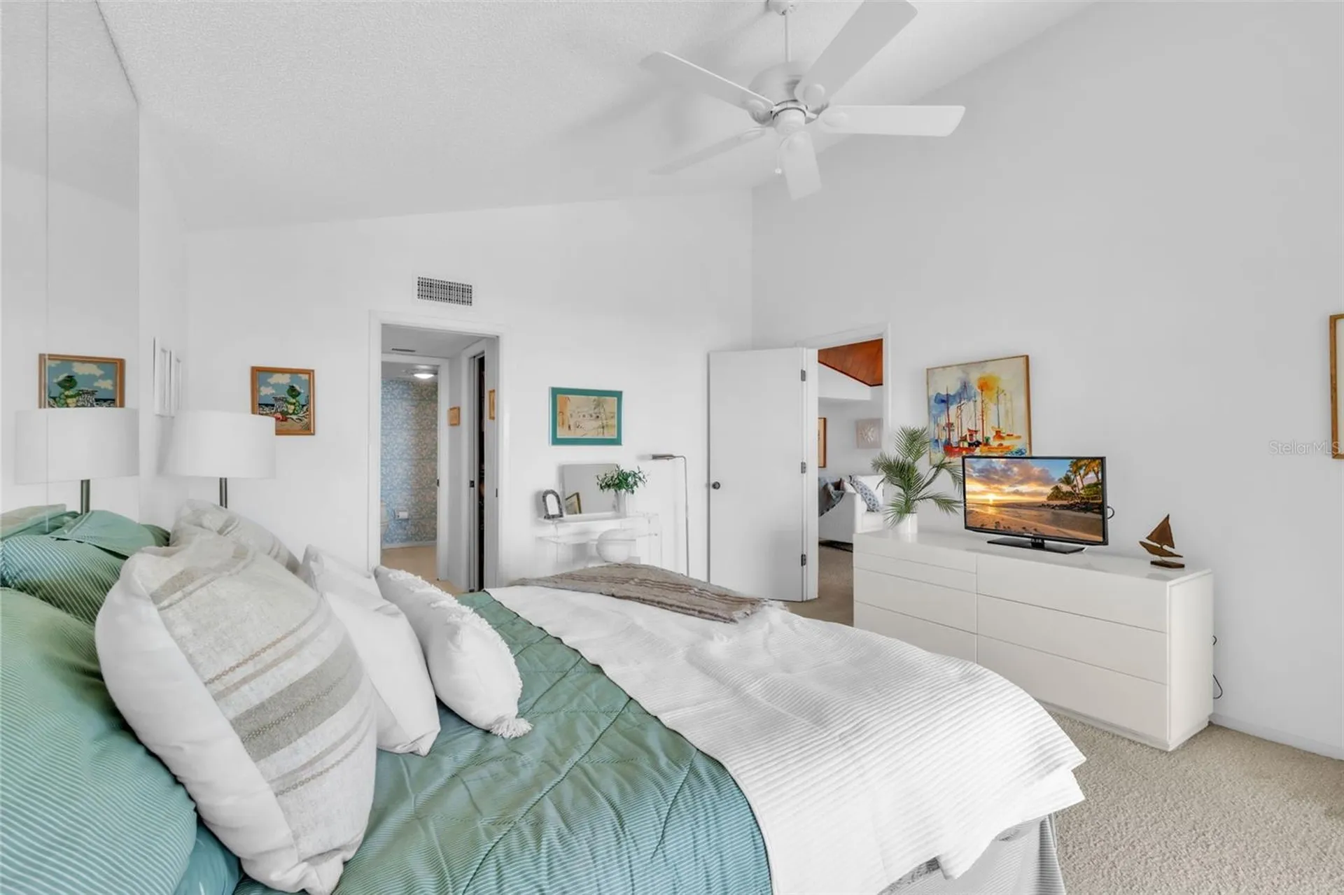 5635 Gulf Of Mexico Drive Longboat Key FL 34228