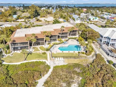 5635 Gulf Of Mexico Drive Longboat Key FL 34228