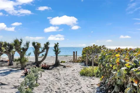 5635 Gulf Of Mexico Drive Longboat Key FL 34228