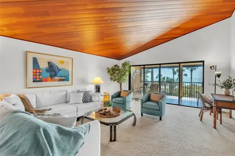 5635 Gulf Of Mexico Drive Longboat Key FL 34228