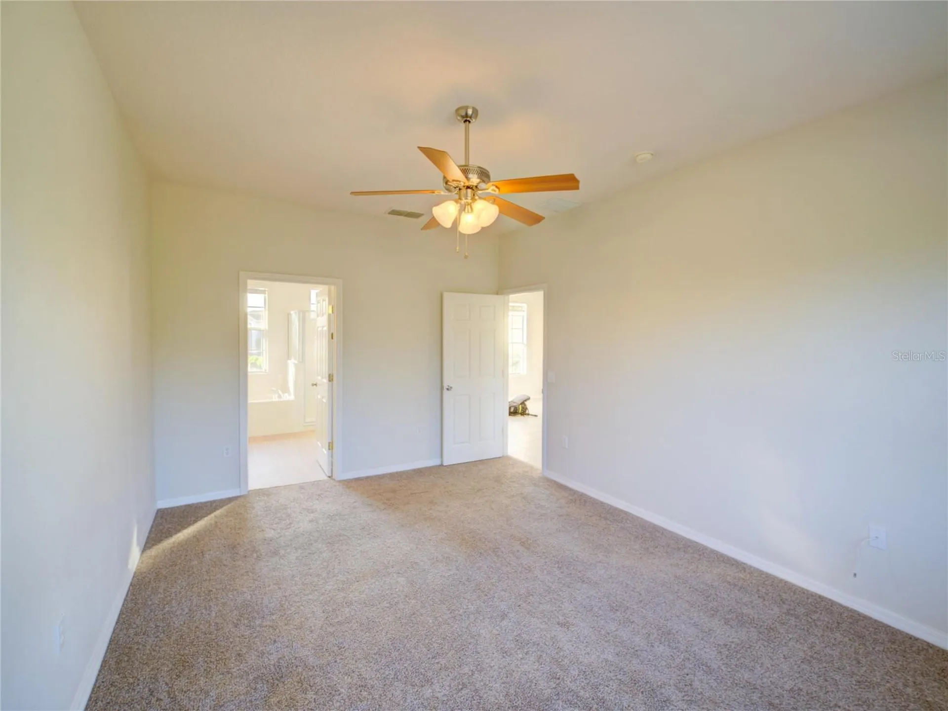 735 Palaiseau Court Kissimmee FL 34759