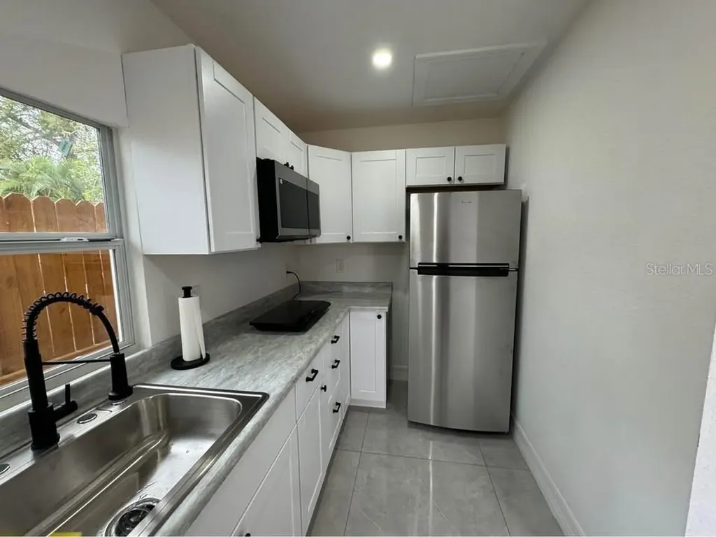 7908 W Elm Street Tampa FL 33615