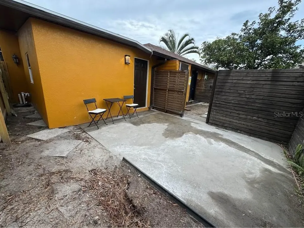 7908 W Elm Street Tampa FL 33615