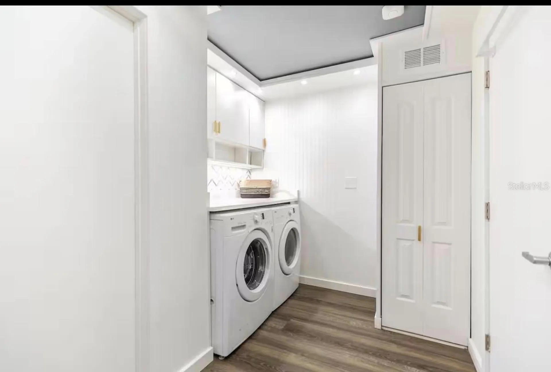7908 W Elm Street Tampa FL 33615
