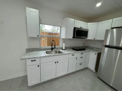 7908 W Elm Street Tampa FL 33615