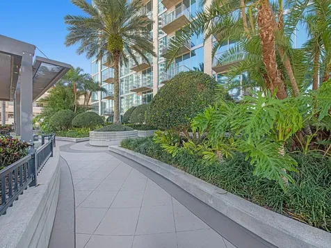 777 N Ashley Drive Tampa FL 33602