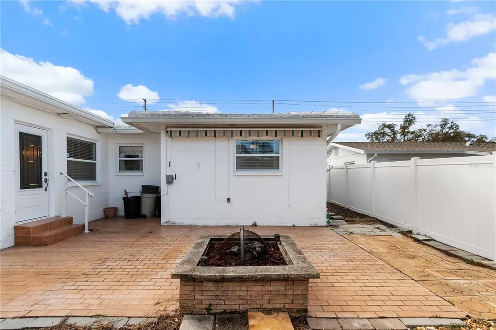 13565 86th Avenue Seminole FL 33776