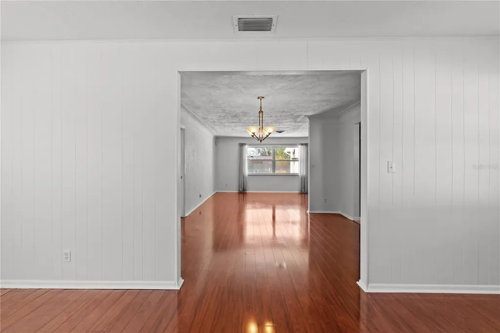 13565 86th Avenue Seminole FL 33776