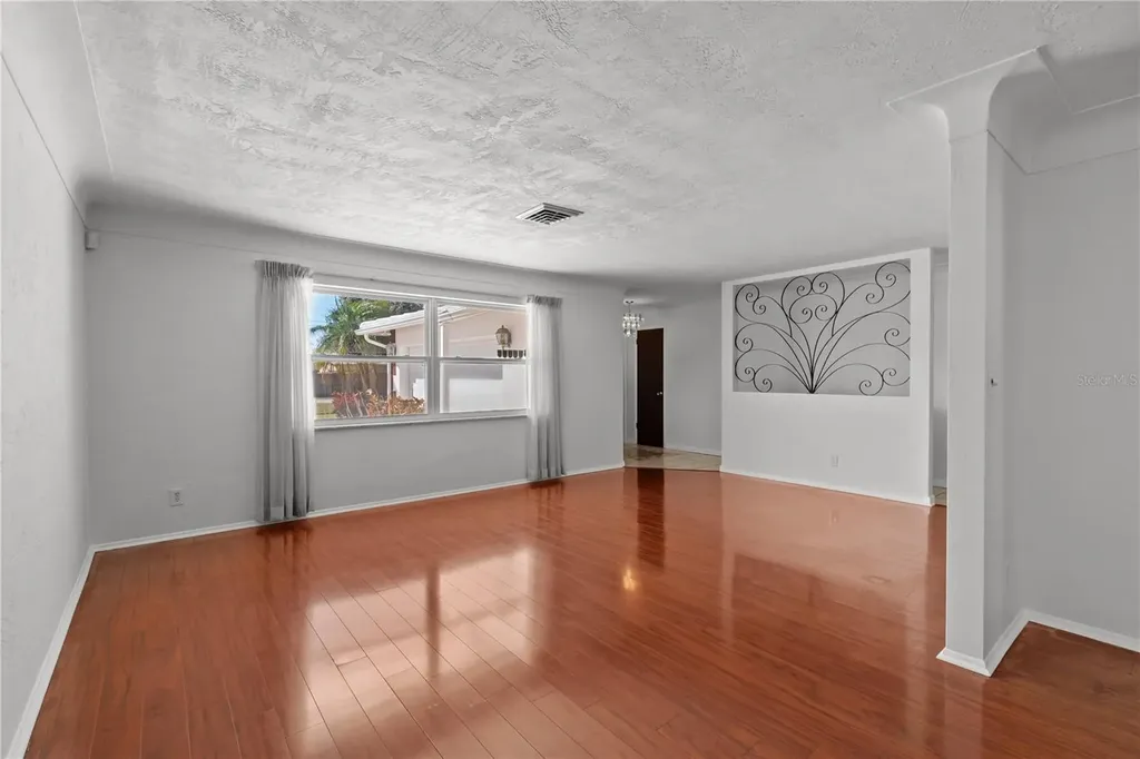 13565 86th Avenue Seminole FL 33776