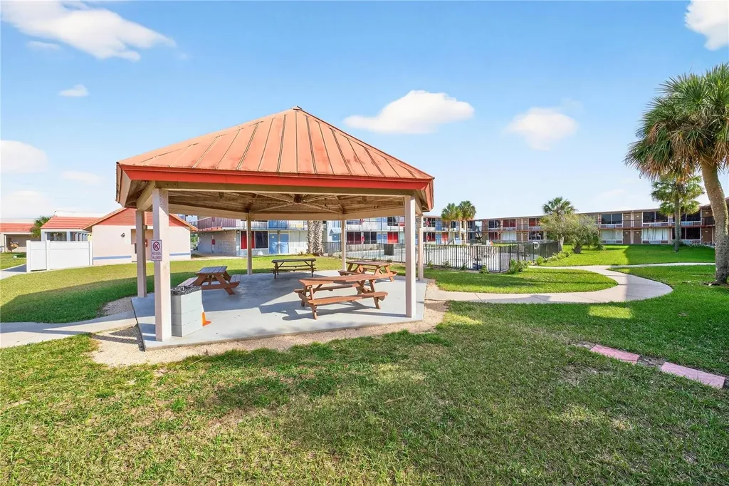 43420 Highway 27 Davenport FL 33837