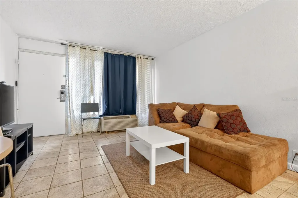 43420 Highway 27 Davenport FL 33837
