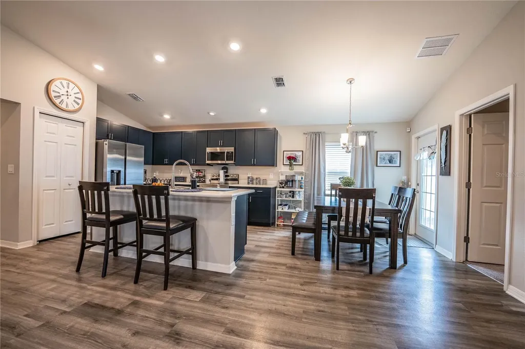 928 Aruba Avenue Mulberry FL 33860