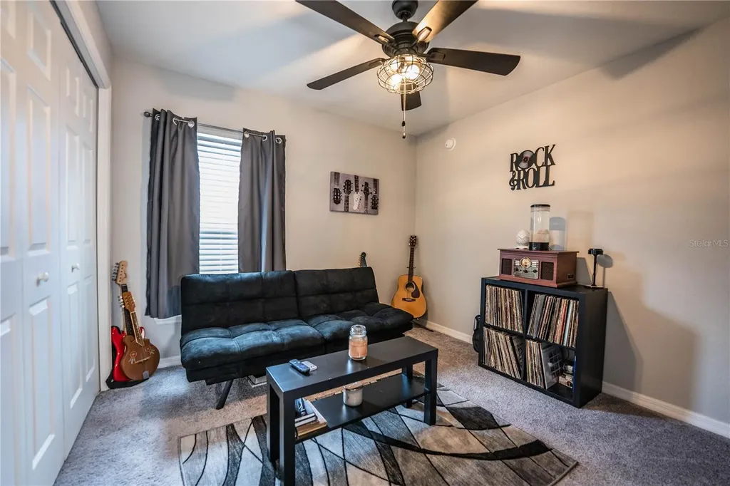 928 Aruba Avenue Mulberry FL 33860