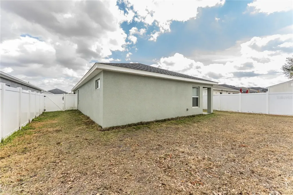 928 Aruba Avenue Mulberry FL 33860