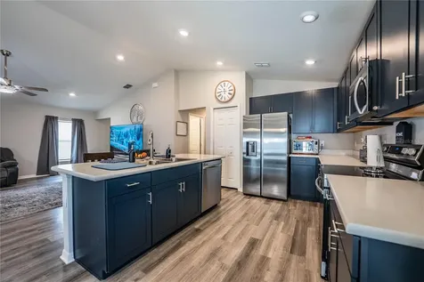 928 Aruba Avenue Mulberry FL 33860