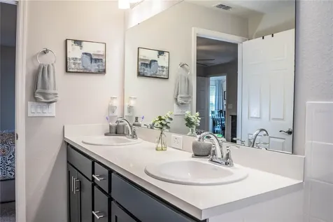 928 Aruba Avenue Mulberry FL 33860