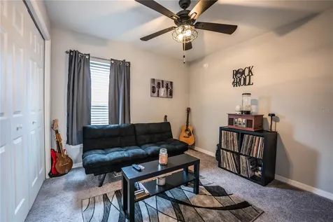 928 Aruba Avenue Mulberry FL 33860