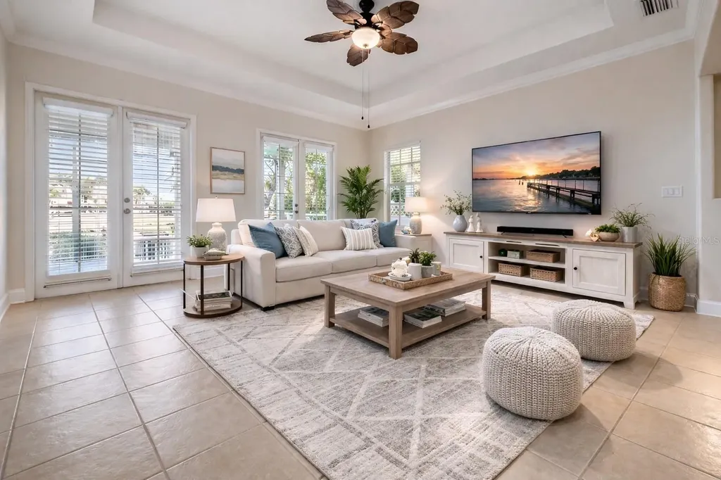 423 Manns Harbor Drive Apollo Beach FL 33572