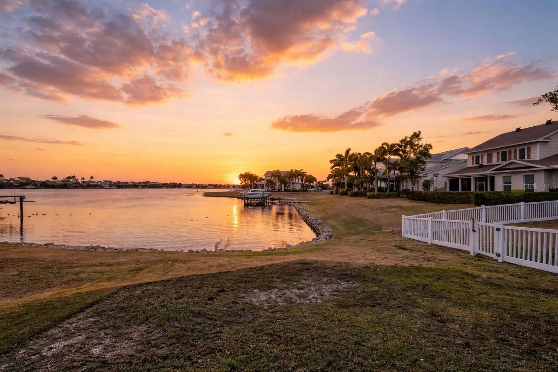 423 Manns Harbor Drive Apollo Beach FL 33572