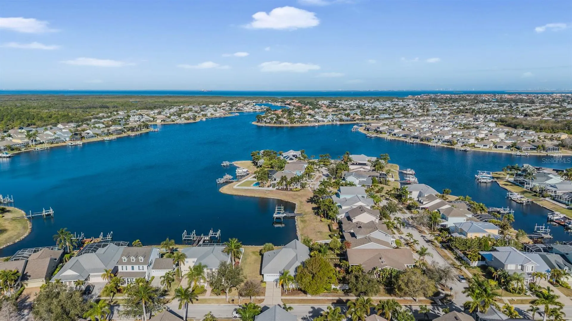 423 Manns Harbor Drive Apollo Beach FL 33572