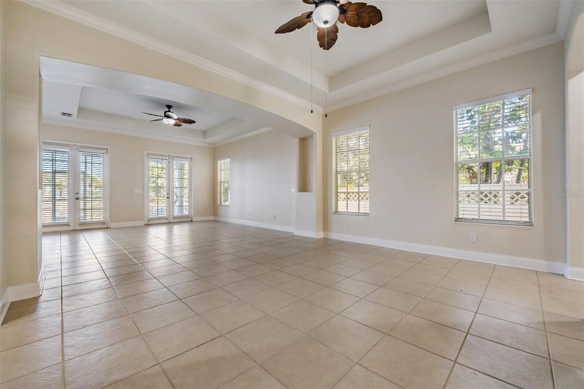 423 Manns Harbor Drive Apollo Beach FL 33572