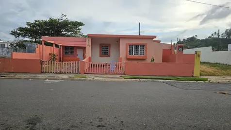 Urb. Duhamel Barrio Hato Abajo Arecibo PR 00612