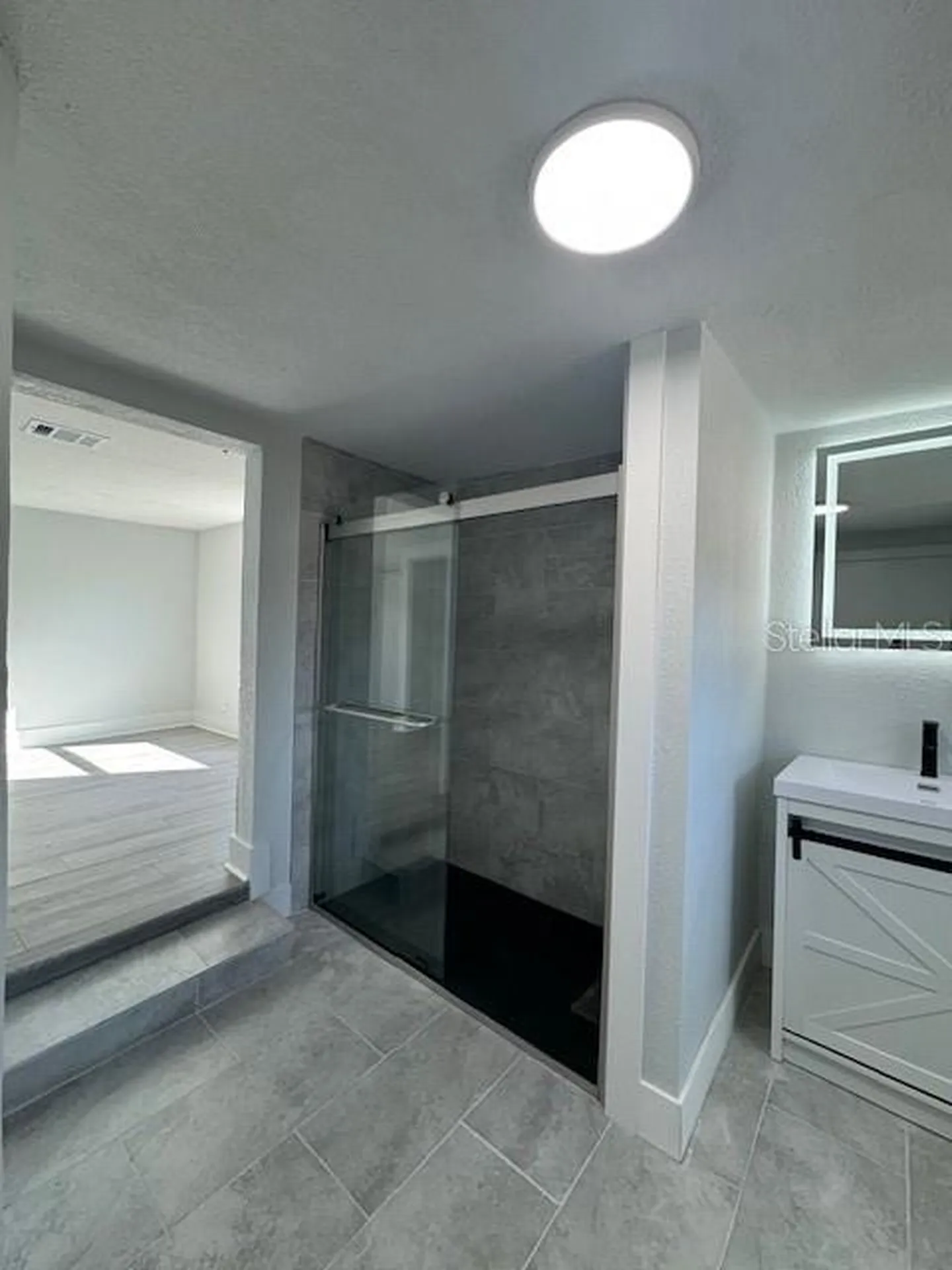330 S. Buena Vista Avenue Orlando FL 32835