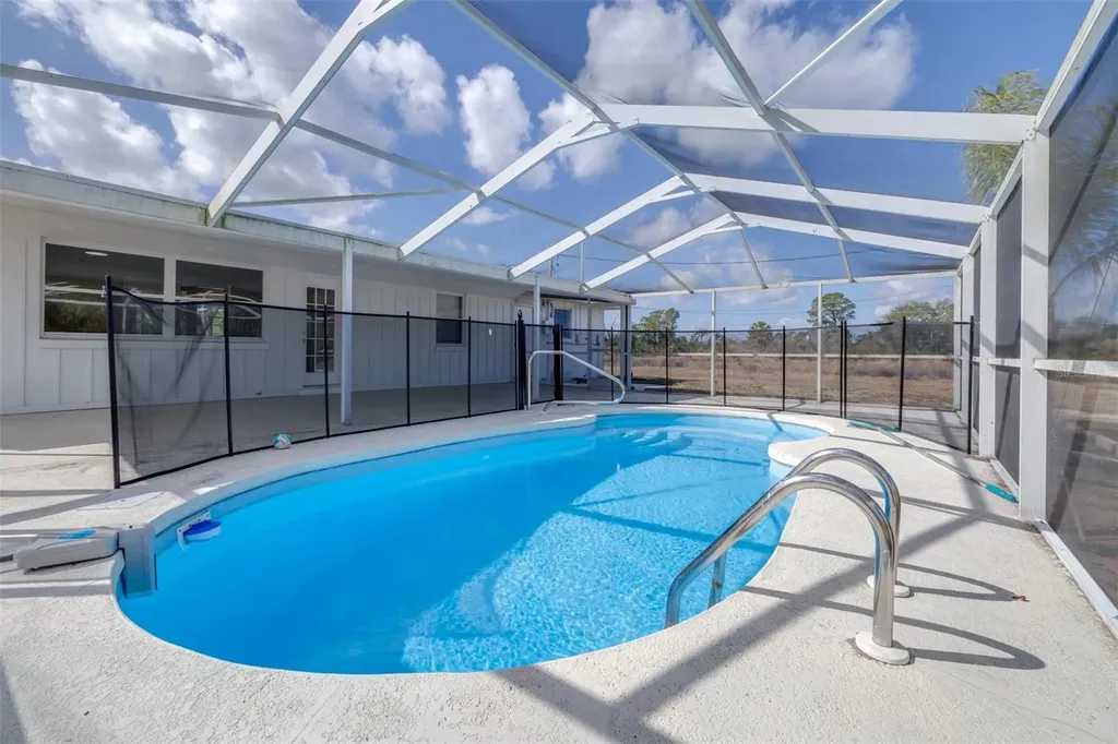 3950 Bougainville Drive Indian Lake Estates FL 33855