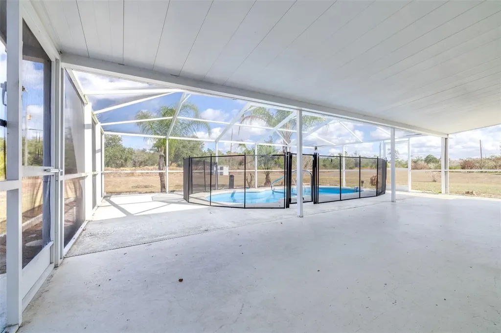 3950 Bougainville Drive Indian Lake Estates FL 33855