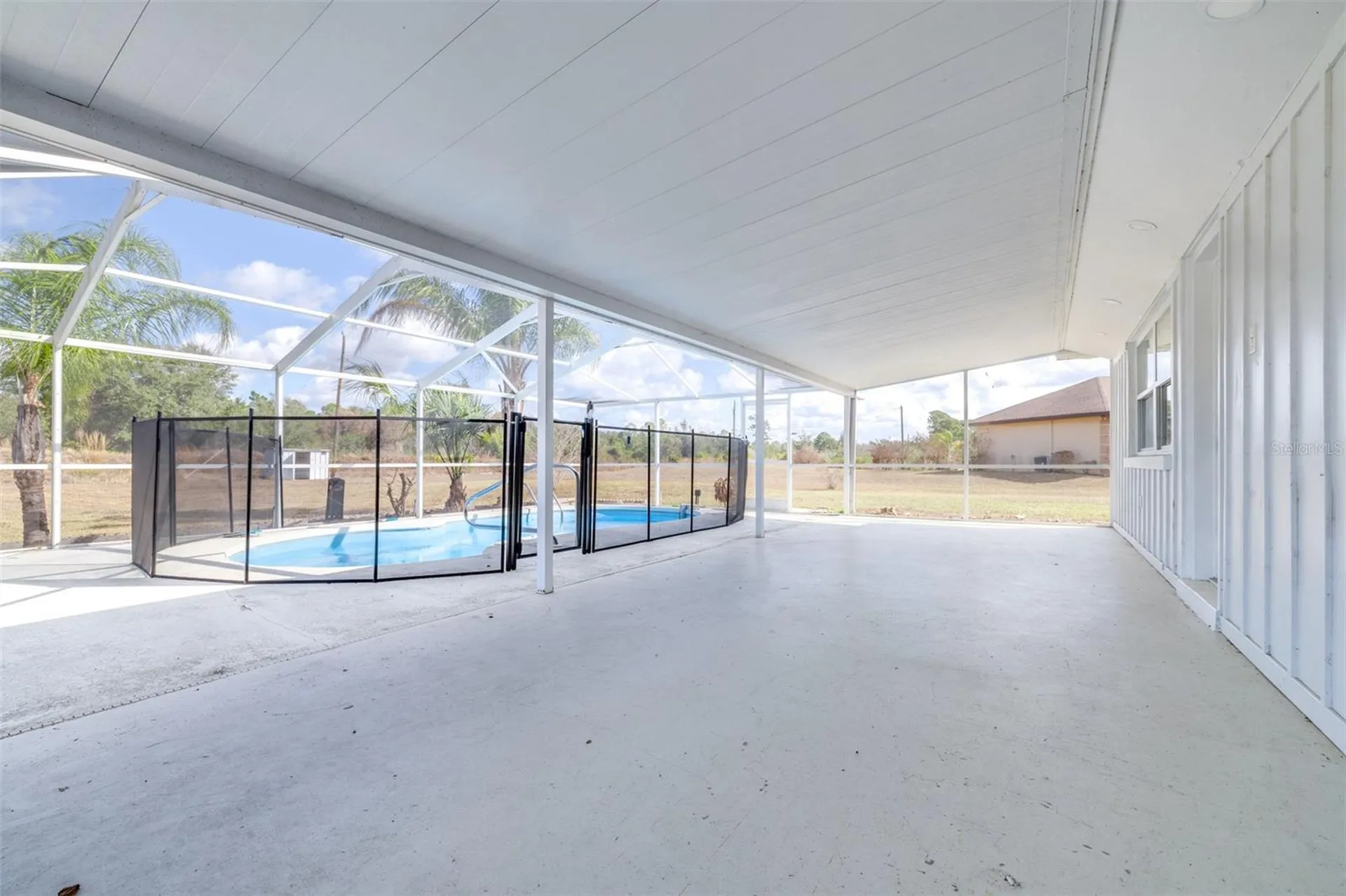 3950 Bougainville Drive Indian Lake Estates FL 33855