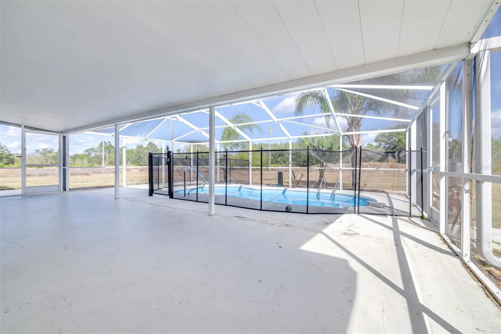 3950 Bougainville Drive Indian Lake Estates FL 33855